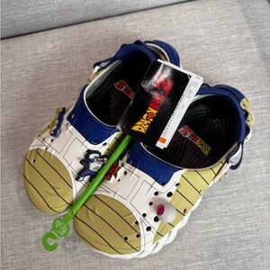 NWT Crocs Dragon Ball Z Echo Clog